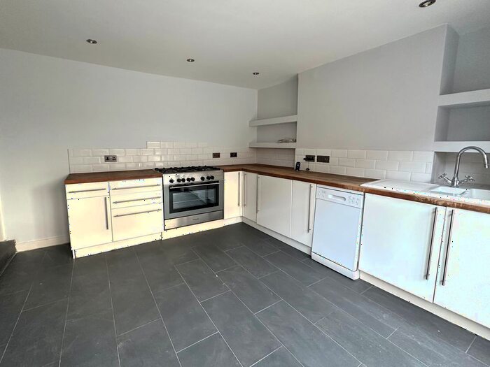 2 Bedroom Terraced House To Rent In Foundry Street, Brighton, BN1