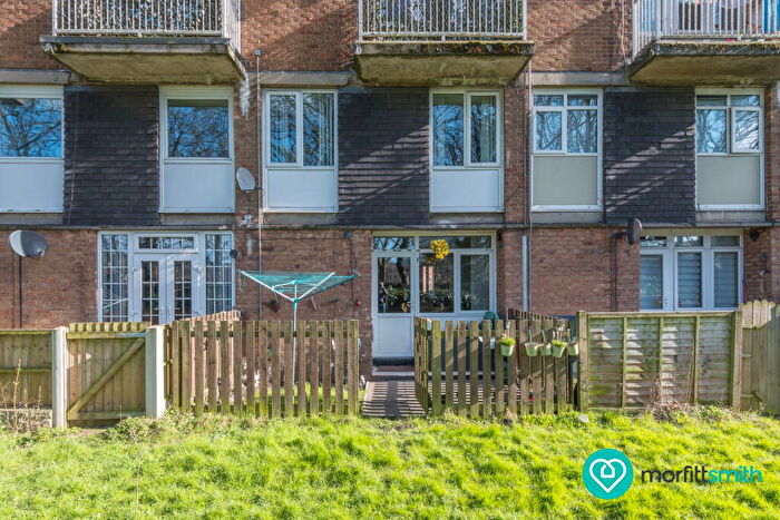 3 Bedroom Maisonette For Sale In Parkview Road, Sheffield, S6