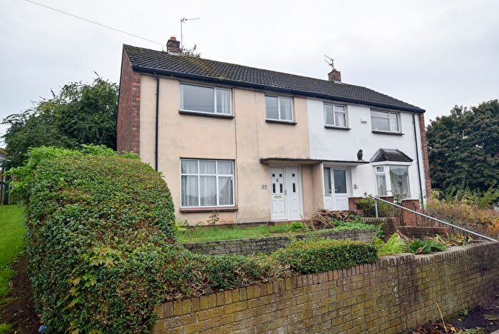 3 Bedroom Semi-Detached House For Sale In Hills Lane Drive, Madeley, TF7