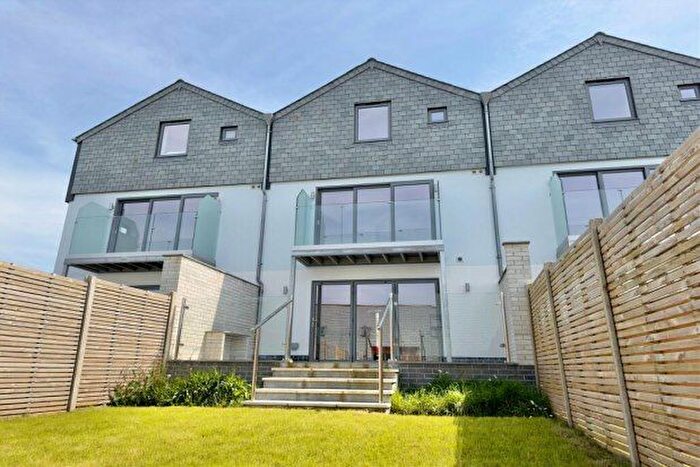4 Bedroom Terraced House To Rent In Dobbin Lane, Padstow, PL28