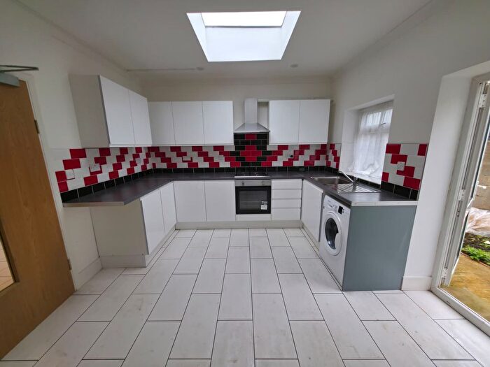 7 Bedroom Terraced House To Rent In Upton Park Road, London, E7