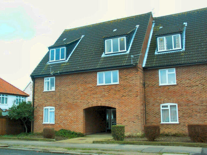 1 Bedroom Flat To Rent In Malbrook Road, Norwich, NR5