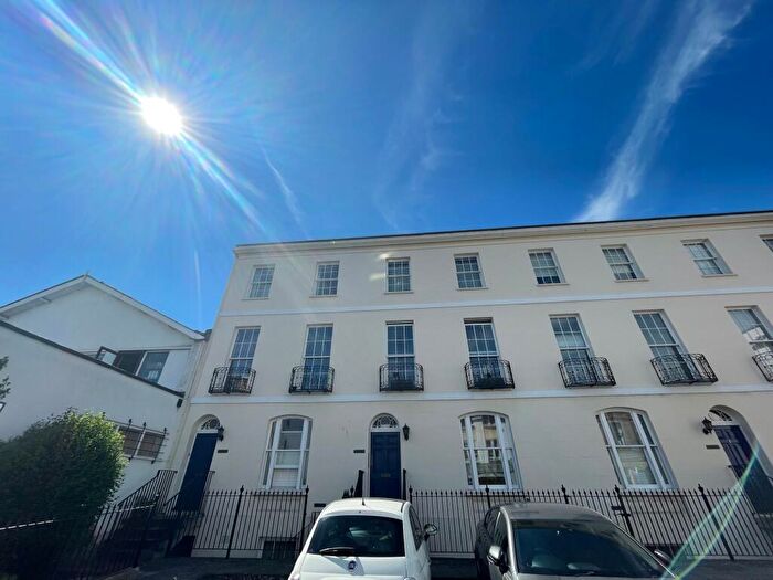 2 Bedroom Flat To Rent In Winchcombe Street, Cheltenham, GL52