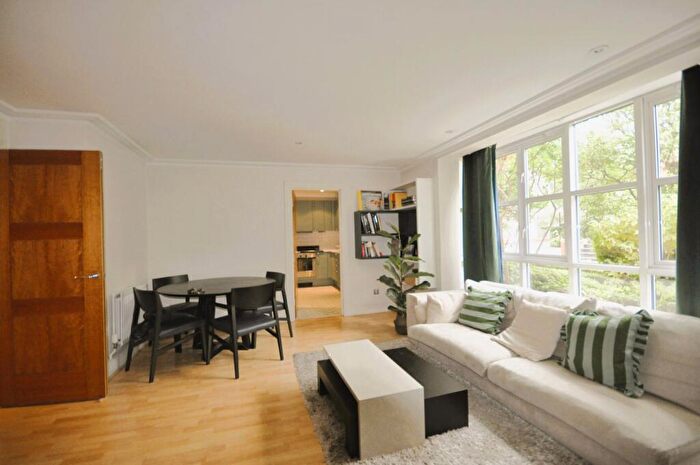 1 Bedroom Apartment To Rent In Oriel Drive, Barnes, SW13