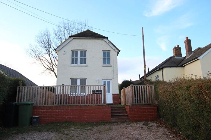 3 Bedroom Detached House To Rent In Canterbury Road, Brabourne, TN25