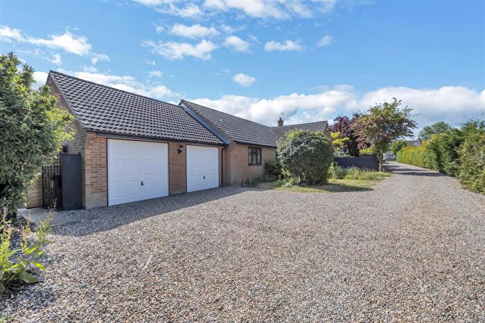 3 Bedroom Detached Bungalow For Sale In Pound Hill, Bacton, Stowmarket, IP14