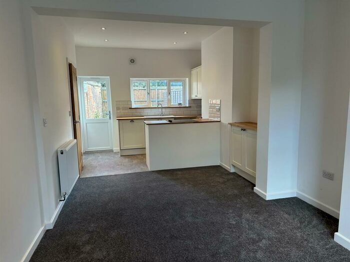 3 Bedroom SemiDetached House To Rent In Station Road, Countesthorpe