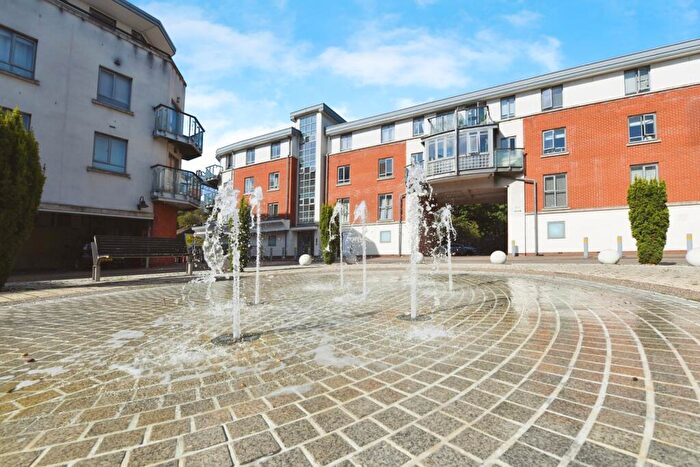 2 Bedroom Flat For Sale In Victoria Court, New Street, Chelmsford, Essex, CM1