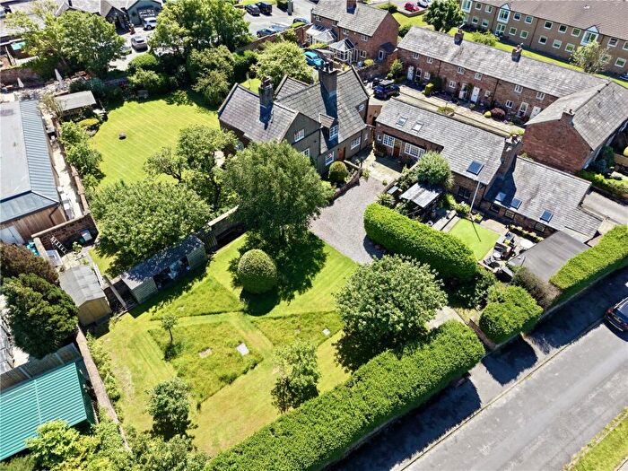 5 Bedroom Detached House For Sale In Frankby Road, Wirral, Merseyside, CH49