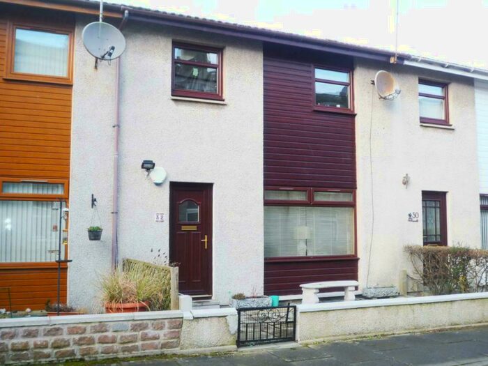 3 Bedroom Terraced House To Rent In Chestnut Row, Aberdeen, AB25