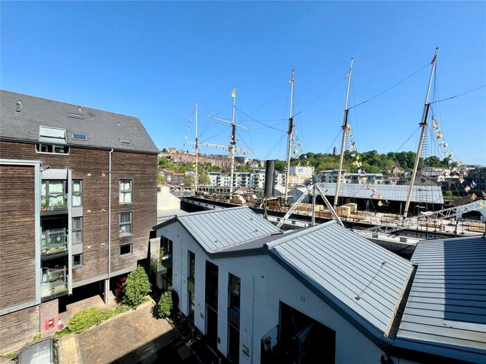 1 Bedroom Apartment To Rent In Harbourside, Great Western House, BS1