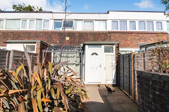 4 Bedroom Terraced House For Sale In Crowberry Close, Crawley, West Sussex., RH11