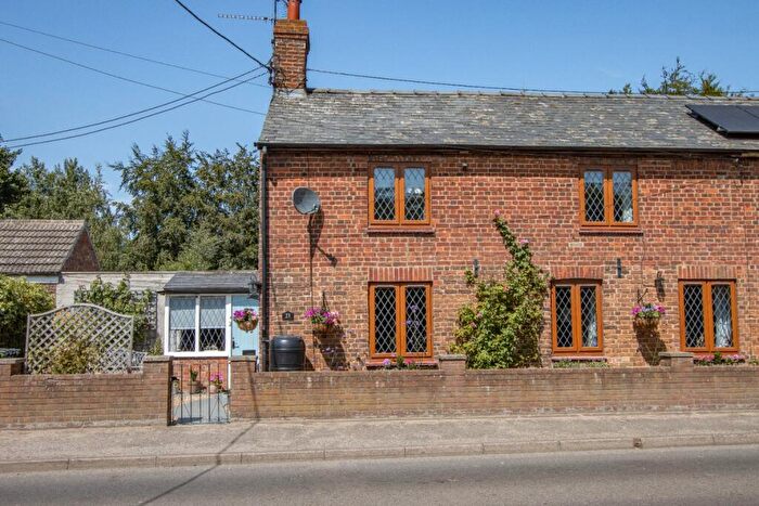 3 Bedroom Cottage For Sale In Lynn Road, Hillington, King's Lynn, Norfolk, PE31