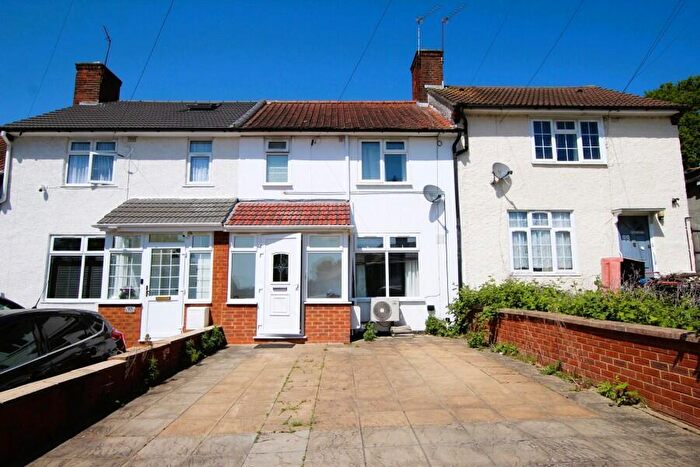 3 Bedroom Terraced House To Rent In Banstock Road, Edgware, HA8