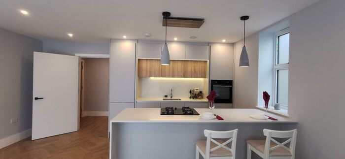 2 Bedroom Flat To Rent In Draycott Avenue, Kenton, Harrow, HA3