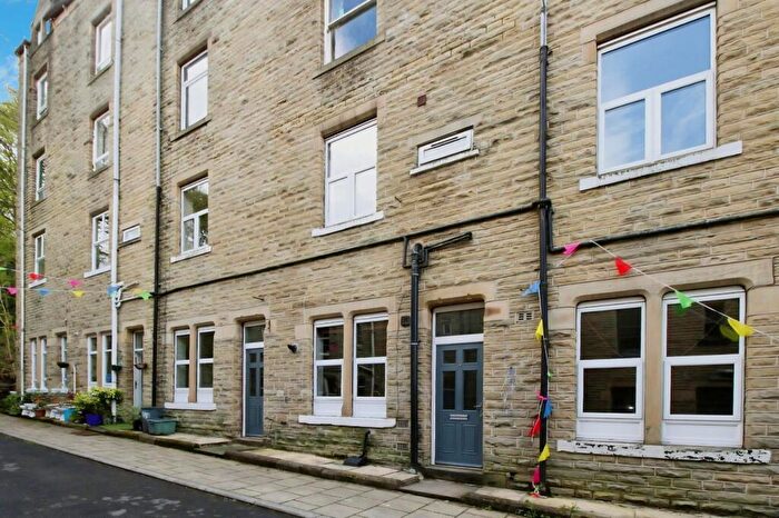 2 Bedroom Terraced House For Sale In Edward Street, Hebden Bridge, HX7