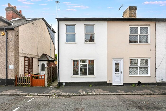 2 Bedroom End Of Terrace House For Sale In Roman Street, Hoddesdon, EN11