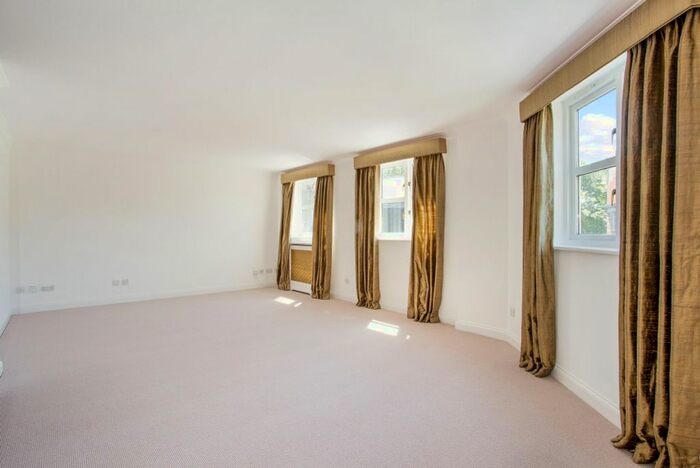 2 Bedroom Flat To Rent In Elverton Street, London, SW1P