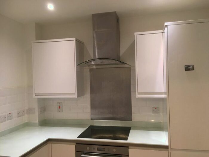 1 Bedroom Flat To Rent In Riverbank House, Angel Lane, Tonbridge, TN9