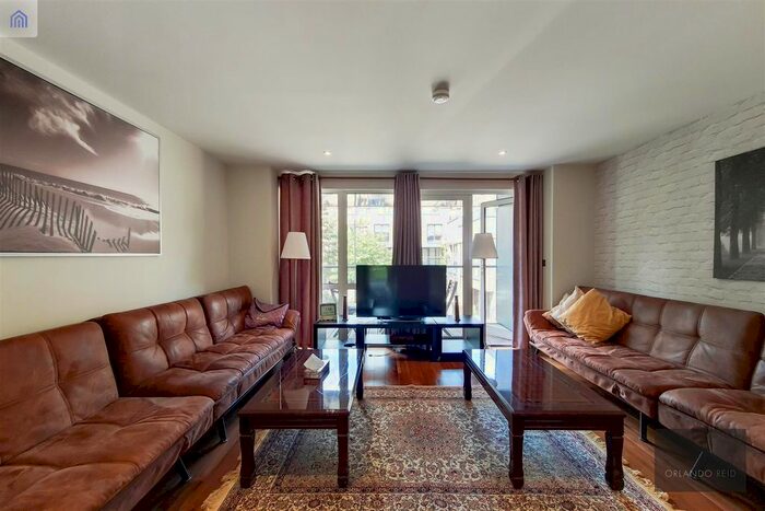 4 Bedroom Mews To Rent In Sir Alexander Close, London, W3