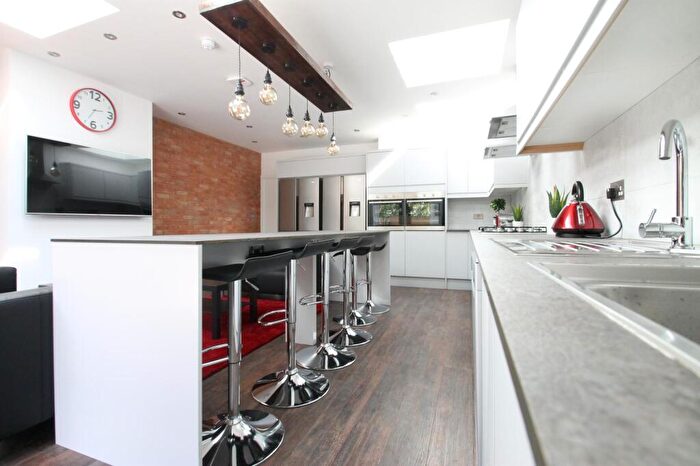 1 Bedroom House To Rent In Albacore Crescent, Lewisham, SE13