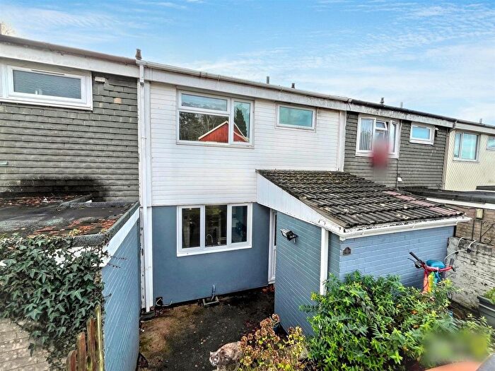 3 Bedroom Terraced House For Sale In Tredegar Park View, Rogerstone, Newport, NP10