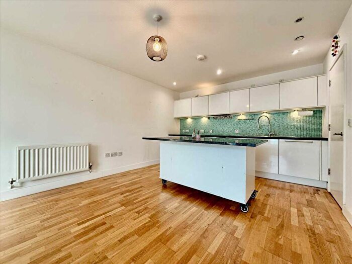 2 Bedroom Apartment To Rent In Phoenix Street, Plymouth, PL1