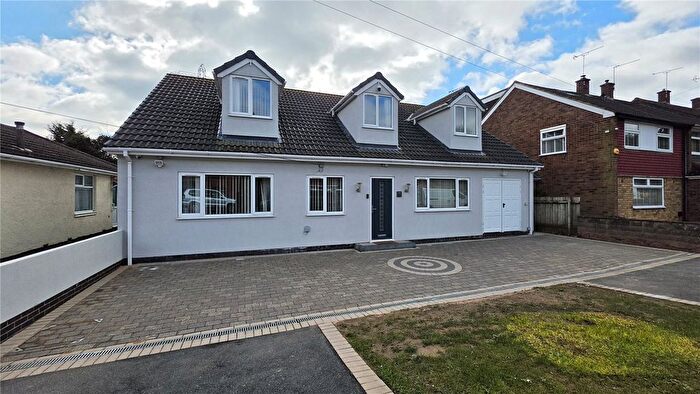 5 Bedroom Bungalow For Sale In Parrots Grove, Aldermans Green, Coventry, West Midlands, CV2