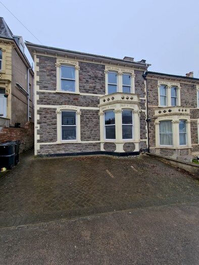 6 Bedroom Property To Rent In Somerville Road, St Andrews, Bristol, BS7