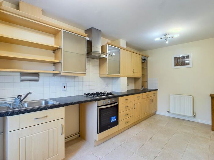 3 Bedroom Property To Rent In Woodvale, Kingsway, Gloucester, GL2