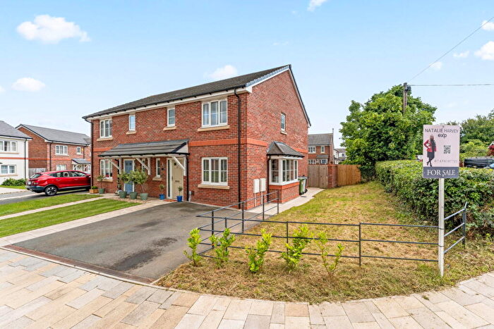3 Bedroom Semi-Detached House For Sale In Whitehurst Way, Congleton, Cheshire, CW12
