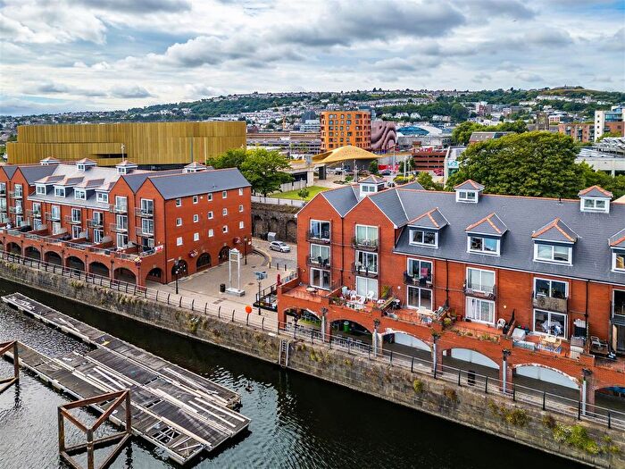 2 Bedroom Flat For Sale In Anchor Court, Victoria Quay, Maritime Quarter, Swansea, SA1