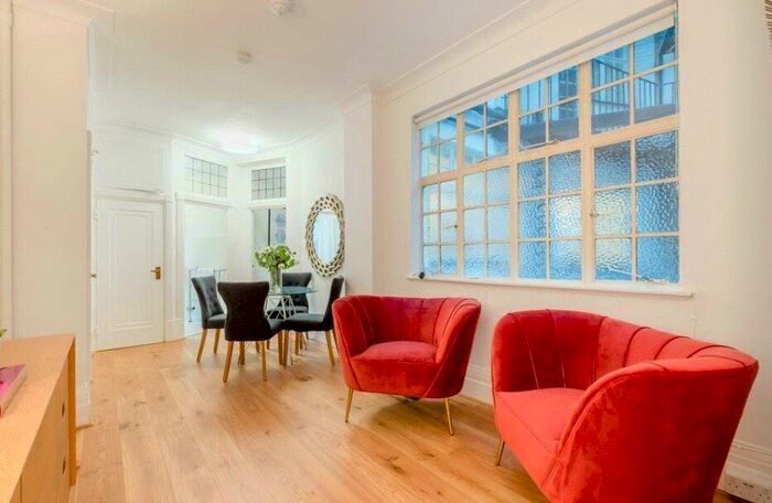 2 Bedroom Property To Rent In Strathmore Court, Park Road, Regents Park, London, NW8