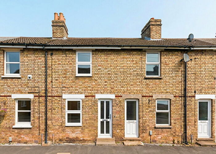 2 Bedroom Terraced House For Sale In London Row, Arlesey, SG15