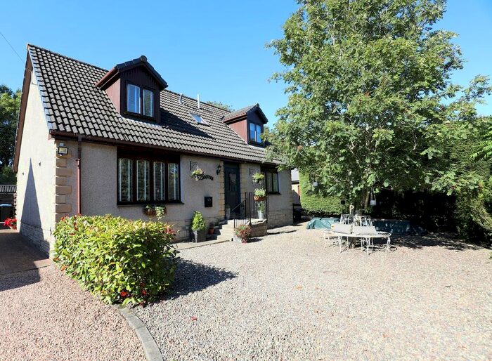3 Bedroom Villa For Sale In Benarty Road, Blairadam, Kelty, KY4