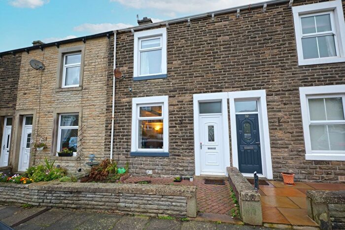 3 Bedroom Terraced House For Sale In Calf Hall Road, Barnoldswick, BB18