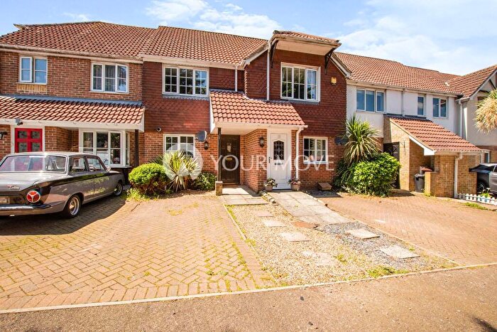 2 Bedroom Terraced House To Rent In Fanconi Road, Chatham, Kent, ME5