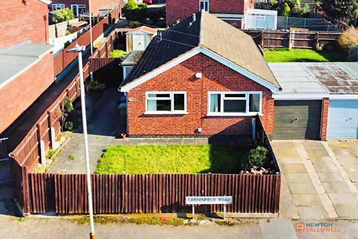 2 Bedroom Detached Bungalow For Sale In Gardenfield Road, Leicester, LE4