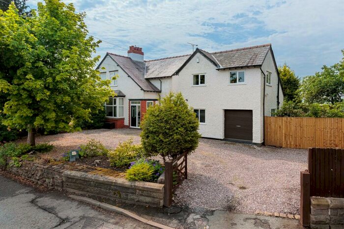 4 Bedroom Semi-Detached House For Sale In Shay Lane, Tarvin, Chester, CH3