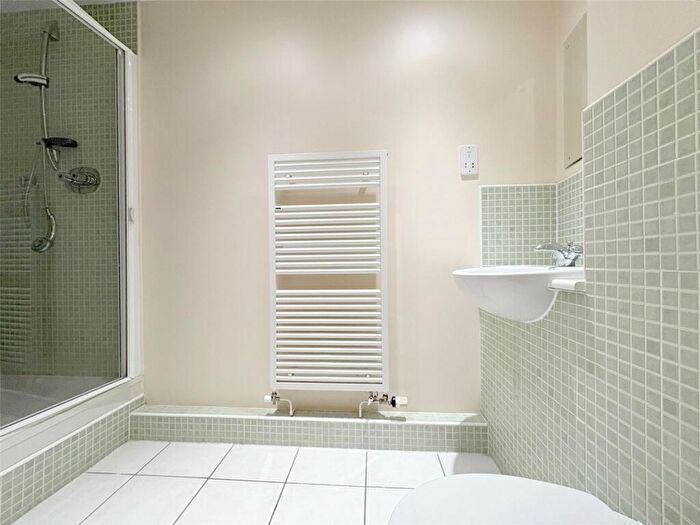 2 Bedroom Apartment To Rent In New Crane Street, Chester, Cheshire, CH1