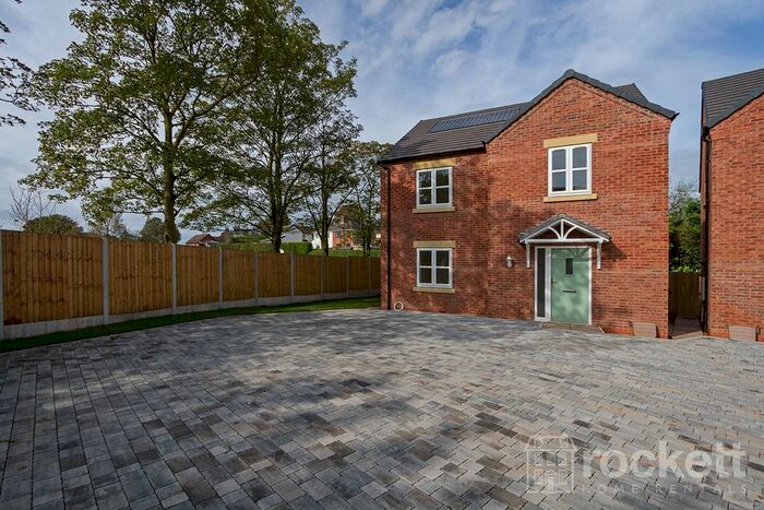 4 Bedroom Detached House To Rent In High View, Parkway, Brown Edge, Staffordshire, ST6
