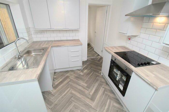 3 Bedroom House To Rent In Gwendoline Street, Treherbert, Treorchy, CF42