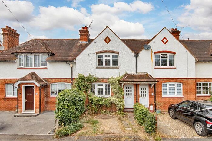 2 Bedroom Terraced House For Sale In Powder Mills, Leigh, TN11