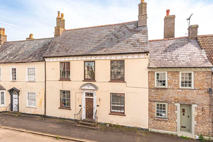 3 Bedroom Terraced House For Sale In High Street, Wickwar, Wotton-Under-Edge, GL12