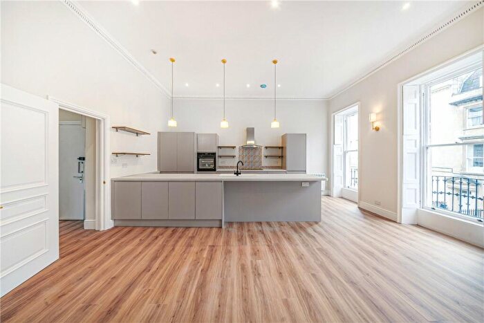 1 Bedroom Apartment To Rent In Rivers Street, Bath, Somerset, BA1