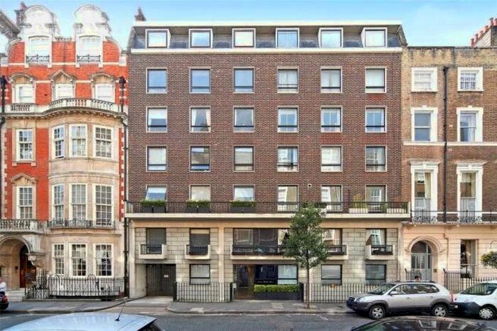 2 Bedroom Flat To Rent In Harley Street, London, W1G