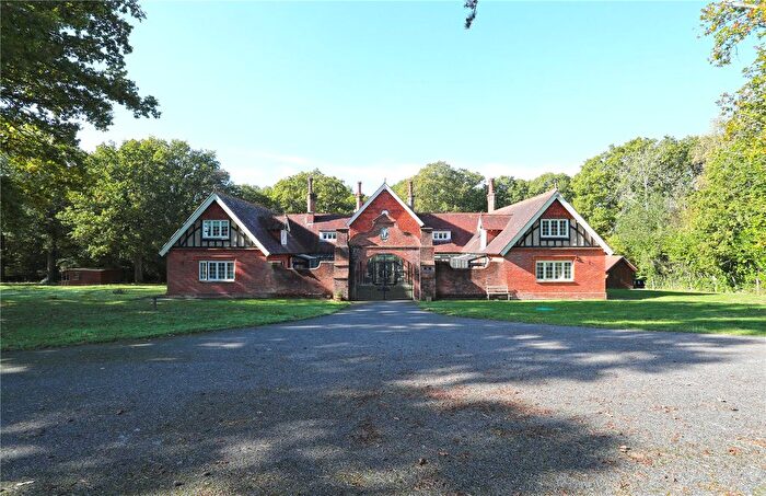 12 Bedroom Detached House For Sale In Foxhunt Green Waldron, East Sussex, TN21