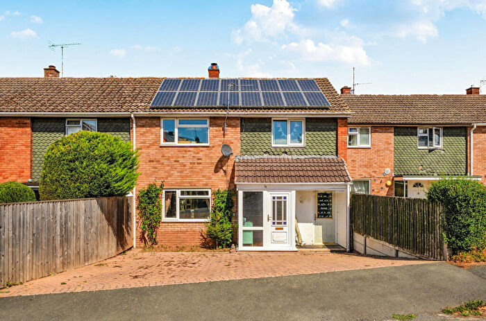 3 Bedroom Terraced House For Sale In Wilton Avenue, Hereford, Herefordshire, HR2