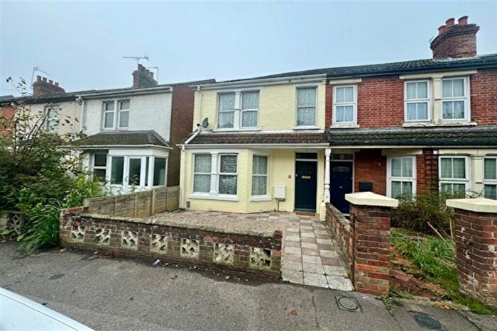 2 Bedroom House To Rent In Twyford Road, Eastleigh, SO50