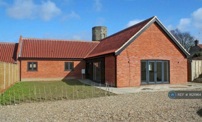 3 Bedroom Semi-Detached House To Rent In Hunworth Road, Edgefield, Melton Constable, NR24